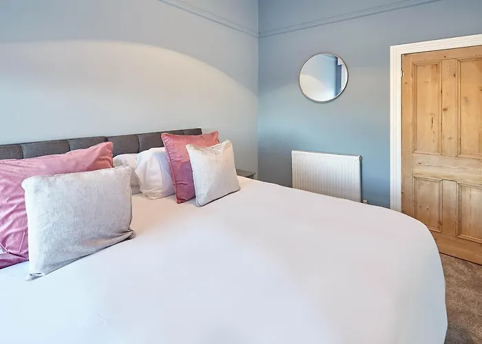 Host & - Cattersty Hideaway Apartamento *